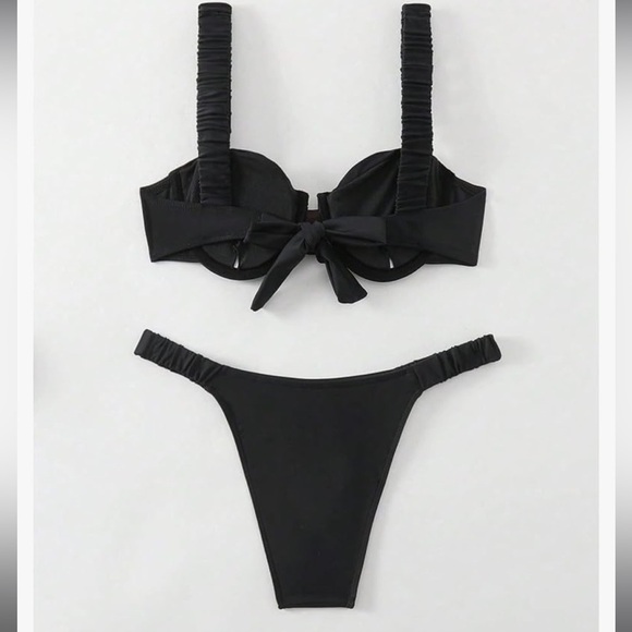 MakeMeChic Women's 2 Piece Bathing Suit Underwire High Cut Bikini Set Swimsuit - Picture 3 of 5